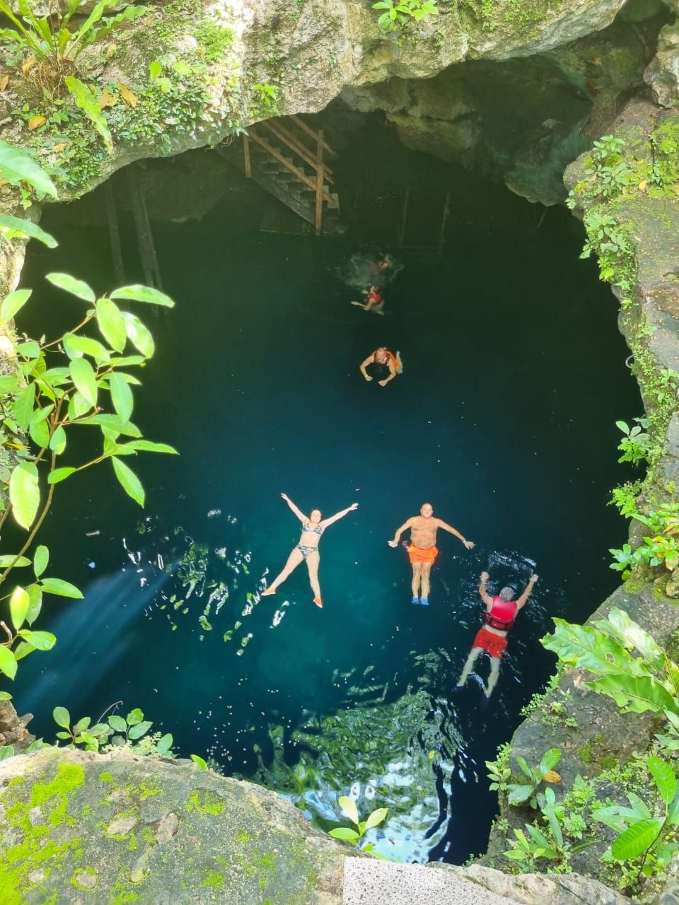 Excursion Coba Punta Laguna